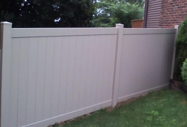 Vinyl Fence Install