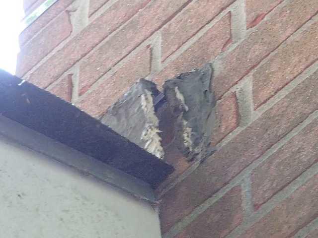 Separation near the top of the chimney