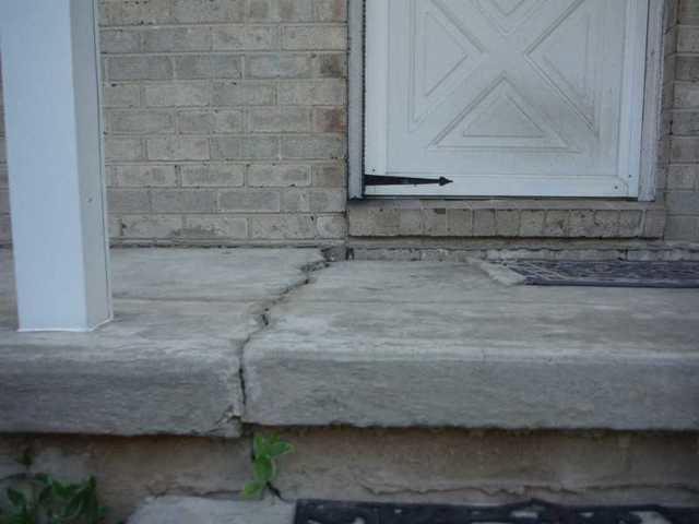 The sinking slab is a major problem for these homeowners. PolyLevel is the perfect solution to fix the concrete.