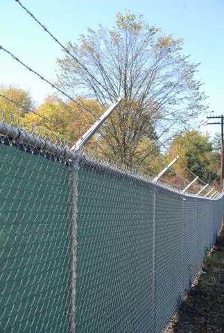 Commercial Chain Link with Barbed Wire