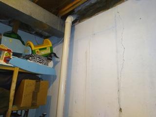 Foundation Cracks