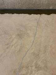Floor Crack Cont...