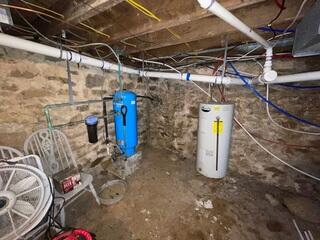 Dark, Damp and musty crawl spaces do not offer much storage.