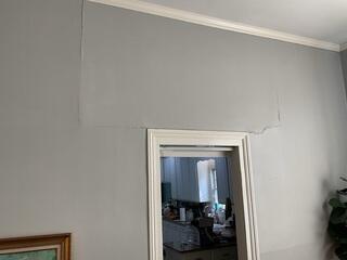 Spreading Cracks on Interior Plaster Walls