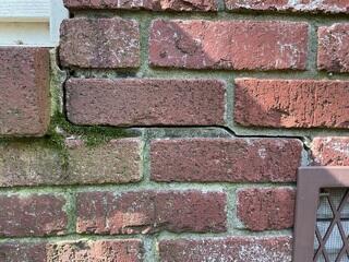 Brick Cracks