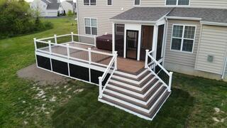 Trex Transcend Deck with Screened Porch & Hot Tub - Townsend, DE