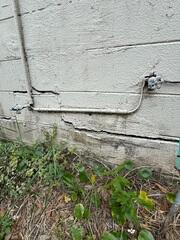 The homeowners were surprised to discover cracks within the walls of their newly purchased home, prompting them to immediately seek out a professional inspection.