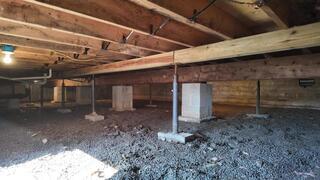 Crawl Space Debris Removal in Hamersville, OH