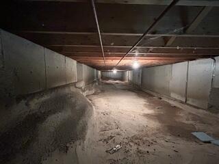 Crawlspace - Before