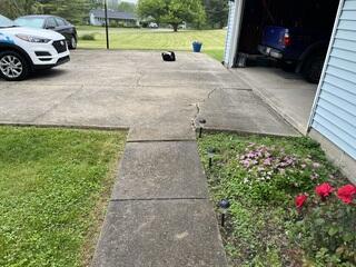Cracked Driveway in Wilmington, OH