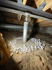 This 2x2x2 foot hole provides a stable base for the SmartJacks™ System