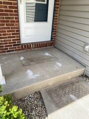 Lifting Front Porch in Collinsville, IL