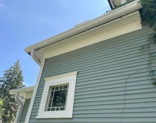 Half-round Gutter Install in Minneapolis, MN