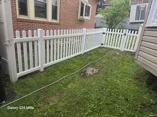 4' High Olympic Straight Picket Fence White Vinyl Fence.