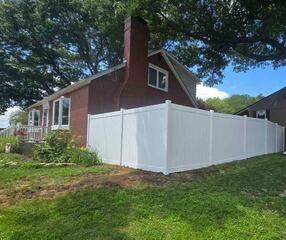6' Acadia Privacy White Vinyl Fence