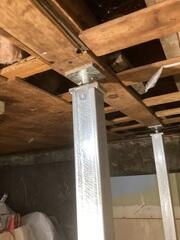 SmartJacks Secured to Main Beam