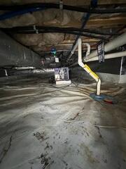 To tackle the dampness and musty odors in their crawl space,  SmartSump and SaniDry Sedona were installed in the crawl space. SmartSump quickly removes any water intrusion, while the SaniDry Sedona keeps humidity under control, preventing mold, mildew, and musty smells.