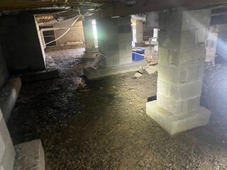 Gravel Floored Crawl Space in Harrodsburg, KY