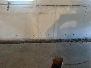 Weeping Holes in Lawrenceburg, KY