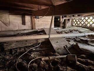 Crawl Space Stabilization in Gulfport, Florida