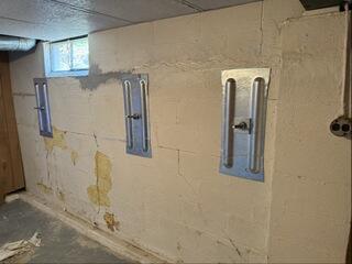 Shifting Wall