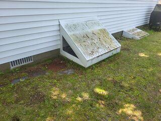 Crawl Space Entry - Before