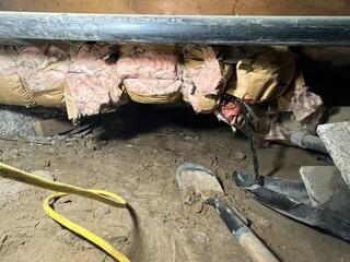 Before our SmartJack© system and CleanSpace© encapsulation