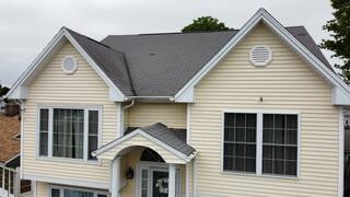 Here's a look at Vernie's roof from the front before the replacement. Click through to see the excellent transformation!