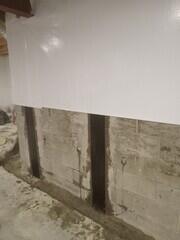 Wall membrane attached