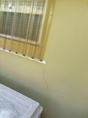 Window Frame Wall Cracks