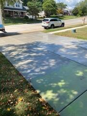 High-performance sealant that protects driveways and walkways from water penetration, weathering, and general wear.