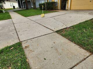 Concrete Driveway Leveling and Repair in Valrico, Florida