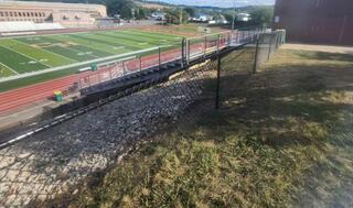 4' galvanized chain link fence.
 
 