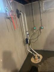With the TripleSafe™ system, you don't have to worry about high pumping demands that can burn out a single-pump system. And if there's a power outage, your TripleSafe™ system will keep operating, thanks to the UltraSump™ battery-powered backup pump.