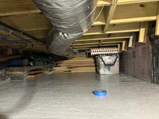 The crawl space lacked adequate structural support for the joists, resulting in progressive weakening and causing the floors above to sag.