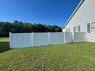 Fence Washing and Gutter Brightening in Delmar, MD