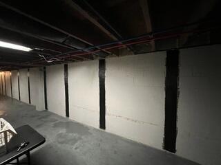 Wall Straps