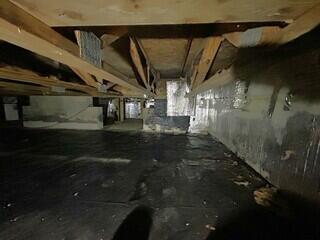 Making a Crawl Space Dry and Healthy in Middletown, NY