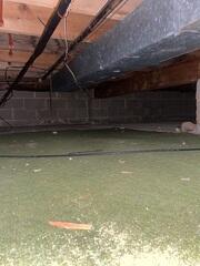 Crawl Space Before Encapsulation