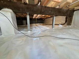 Encapsulated and Stabilized Crawl Space