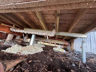 Under-Cabin Support System