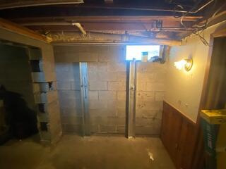 GeoLock Channel Anchors Installed to Straighten Cracked Wall