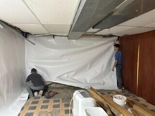 Installing the CleanSpace Wall System