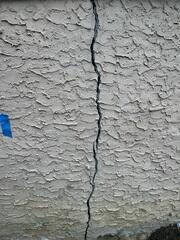Wall Cracks