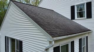 Worn Roof Gets Replaced Wonderfully in Sharon, CT