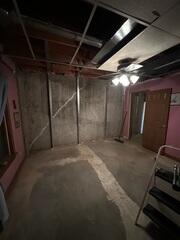 Setting Up a Basement Wall Support System in Imperial, MO