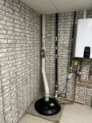 Interior Portion with Sealed Sump Lid