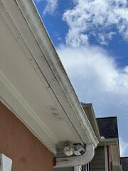 Checking the stability of the gutters