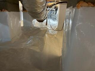 Fully Encapsulated Crawl Space