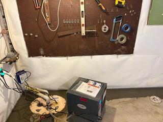 Sump Pump & Dehumidifier